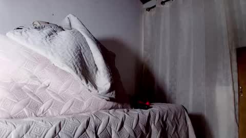 Snapshot of sofi_decker chatting on 02-16-25, 03:04 Sofia online show from 02-16-25, 03:04