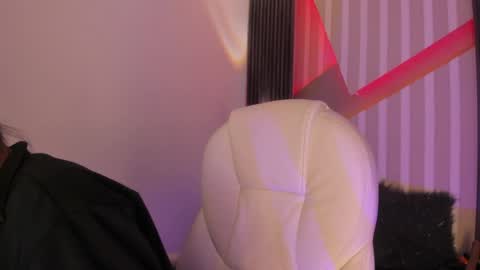 SOFIA online show from 05-11-26, 01:55