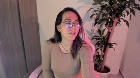 Sophie online show from 11-07-25, 12:32