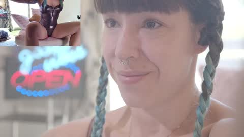 Sofi Mora online show from 09-22-25, 01:24