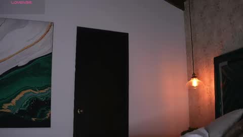 Snapshot of sofi_moreno chatting on 04-20-26, 11:24 Sofi online show from 04-20-26, 11:24