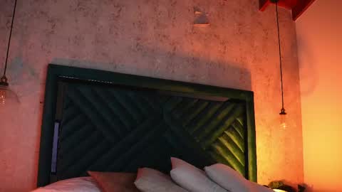 Snapshot of sofi_moreno chatting on 04-30-26, 11:27 Sofi online show from 04-30-26, 11:27