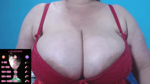 Snapshot of sofi_rouse_fs chatting on 02-19-25, 01:40 Mila online show from 02-19-25, 01:40