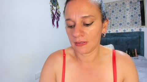 Snapshot of sofi_saliva2511 chatting on 04-16-26, 10:23 sofi online show from 04-16-26, 10:23