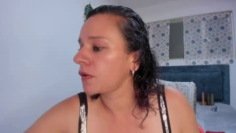 Snapshot of sofi_saliva2511 chatting on 04-18-26, 07:07 sofi online show from 04-18-26, 07:07