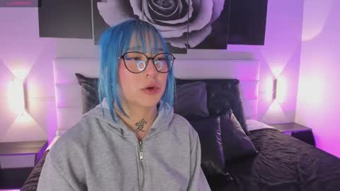 sofi_sp online show from 10-20-25, 11:32