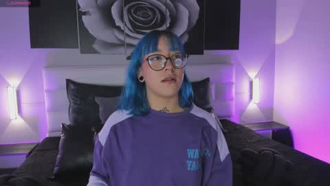 sofi_sp online show from 11-20-25, 11:32