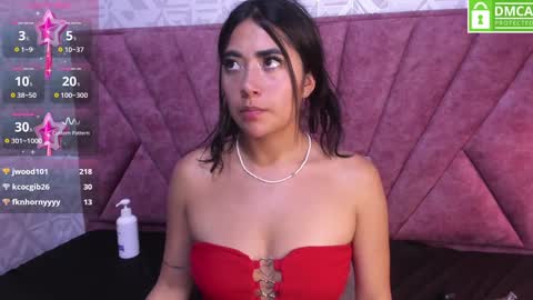 Snapshot of sofi_sweet09 chatting on 12-12-24, 12:27 Susy online show from 12-12-24, 12:27