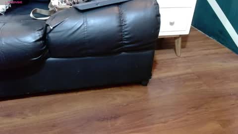 Snapshot of sofi_sweet09 chatting on 12-16-24, 05:11 Susy online show from 12-16-24, 05:11