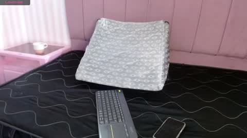 Snapshot of sofi_sweet09 chatting on 01-31-25, 07:18 Susy online show from 01-31-25, 07:18