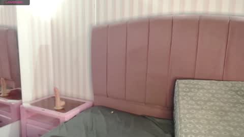 Snapshot of sofi_sweet09 chatting on 02-07-25, 01:25 Susy online show from 02-07-25, 01:25