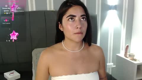 Snapshot of sofi_sweet09 chatting on 03-07-25, 07:16 Susy online show from 03-07-25, 07:16