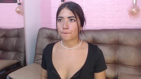 Snapshot of sofi_sweet09 chatting on 03-09-25, 07:26 Susy online show from 03-09-25, 07:26