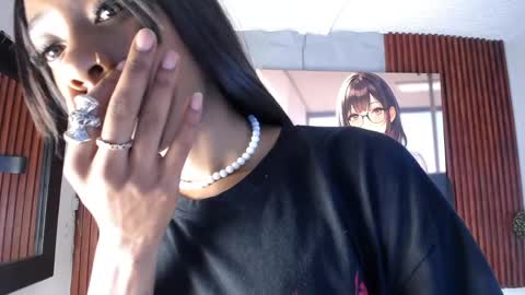 Snapshot of sofi_thomas_ chatting on 03-30-26, 11:00 Sofia online show from 03-30-26, 11:00