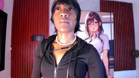 Snapshot of sofi_thomas_ chatting on 04-17-26, 11:13 Sofia online show from 04-17-26, 11:13