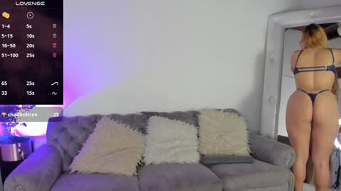 Sofia Vasquez online show from 12-13-24, 11:06