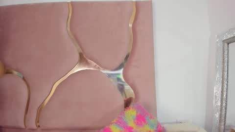 SOFIA online show from 03-28-26, 07:13