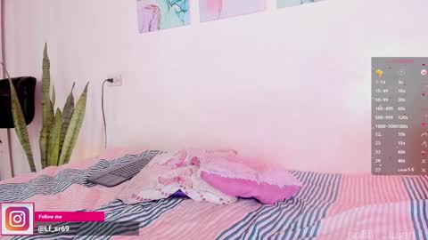 Snapshot of sofia__lujan chatting on 01-25-25, 11:23 call me L U online show from 01-25-25, 11:23