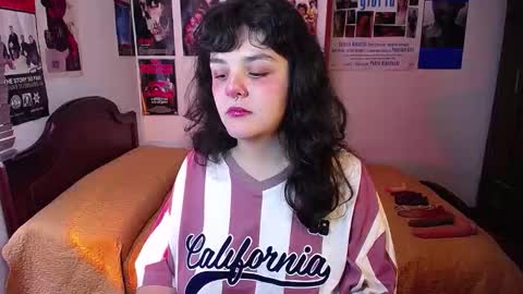 Sofi online show from 11-23-25, 02:50