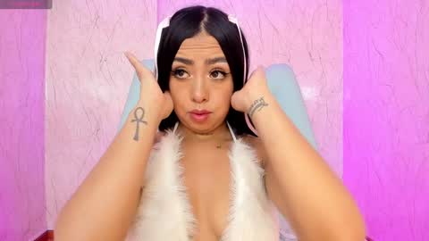 Sofia fantasyy  Online 0700 to 1400 gmt-5 online show from 01-21-25, 11:56