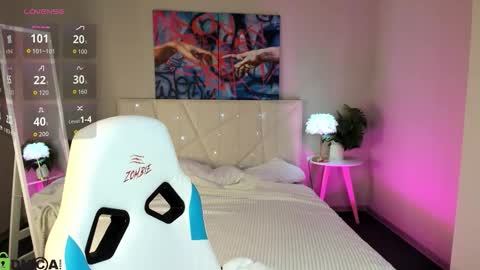 Snapshot of sofia_gaze chatting on 03-16-26, 02:39 Sofia Gaze online show from 03-16-26, 02:39