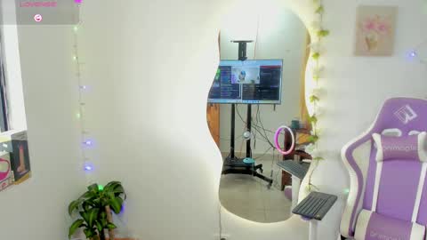 sofia online show from 09-17-25, 06:20