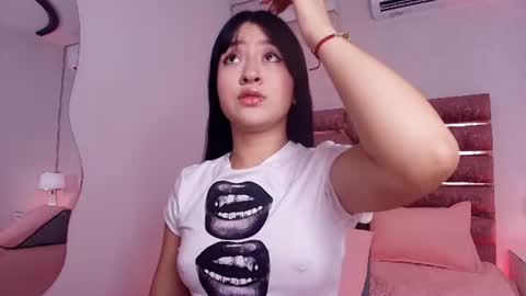 sofia gomes online show from 06-22-26, 11:51