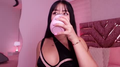 sofia gomes online show from 06-25-26, 11:59