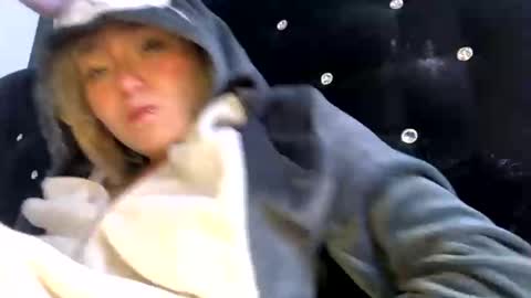 Sofia Jimenez online show from 10-20-25, 04:51