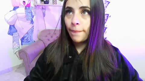 sofia_lara28 online show from 06-07-26, 12:31