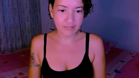 Sofia  online show from 10-08-25, 09:34