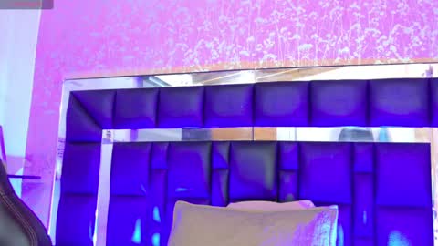 Sofia online show from 09-13-25, 03:06