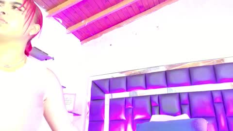 Sofia online show from 10-28-25, 02:59