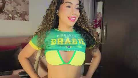 Snapshot of sofia_mendez01 chatting on 07-14-26, 03:33 SofiONLYFANS sofia storm online show from 07-14-26, 03:33