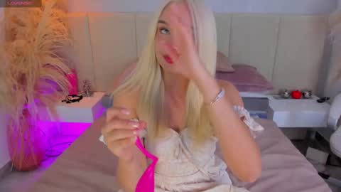 SOFIA PAMELA online show from 09-08-25, 07:24