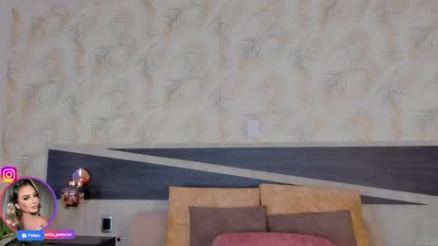   online show from 04-21-26, 01:42