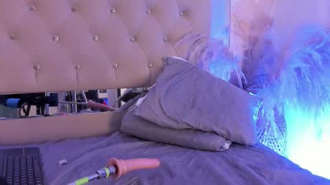 SOFIA online show from 03-12-25, 10:17