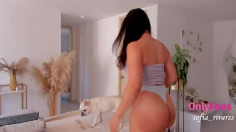 sofia_rivers_ online show from 05-04-26, 08:38