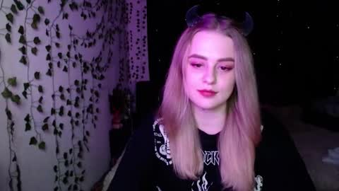 sofia_rosemary online show from 03-08-25, 02:40