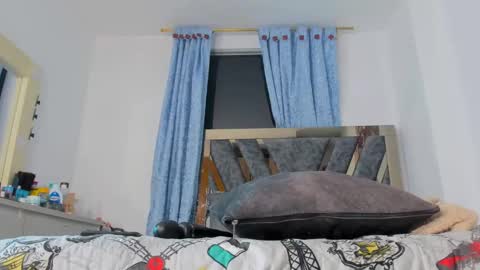 laura online show from 02-09-25, 09:47