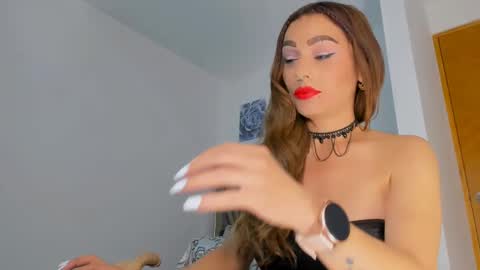 laura online show from 03-09-25, 03:11