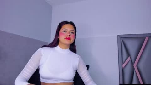 Snapshot of sofia_villareal chatting on 09-13-25, 11:54 Sofa online show from 09-13-25, 11:54