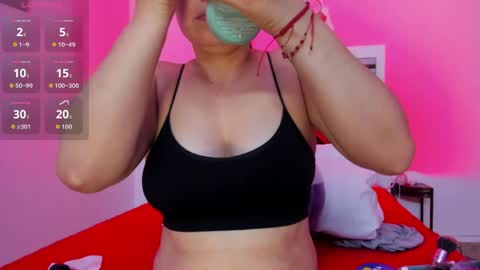 Sofia walke online show from 04-30-26, 08:37