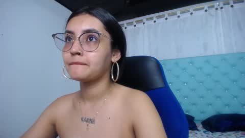 Snapshot of sofiaasexy19 chatting on 10-24-25, 12:34 Sofia online show from 10-24-25, 12:34