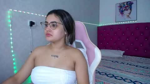 Sofia online show from 05-06-26, 11:48