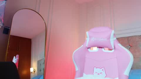Snapshot of sofiabuitrago chatting on 05-23-26, 12:09 sofi online show from 05-23-26, 12:09