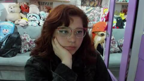 Sofia online show from 02-05-25, 02:40