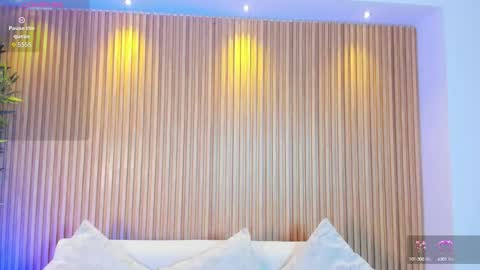 Sofia caramel online show from 09-22-25, 08:44