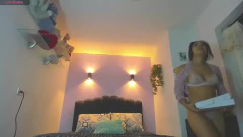 Snapshot of sofiaclaus_19 chatting on 07-02-26, 05:24 Sofia online show from 07-02-26, 05:24