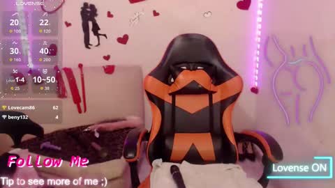 sofiacurvy45 online show from 03-11-26, 09:32